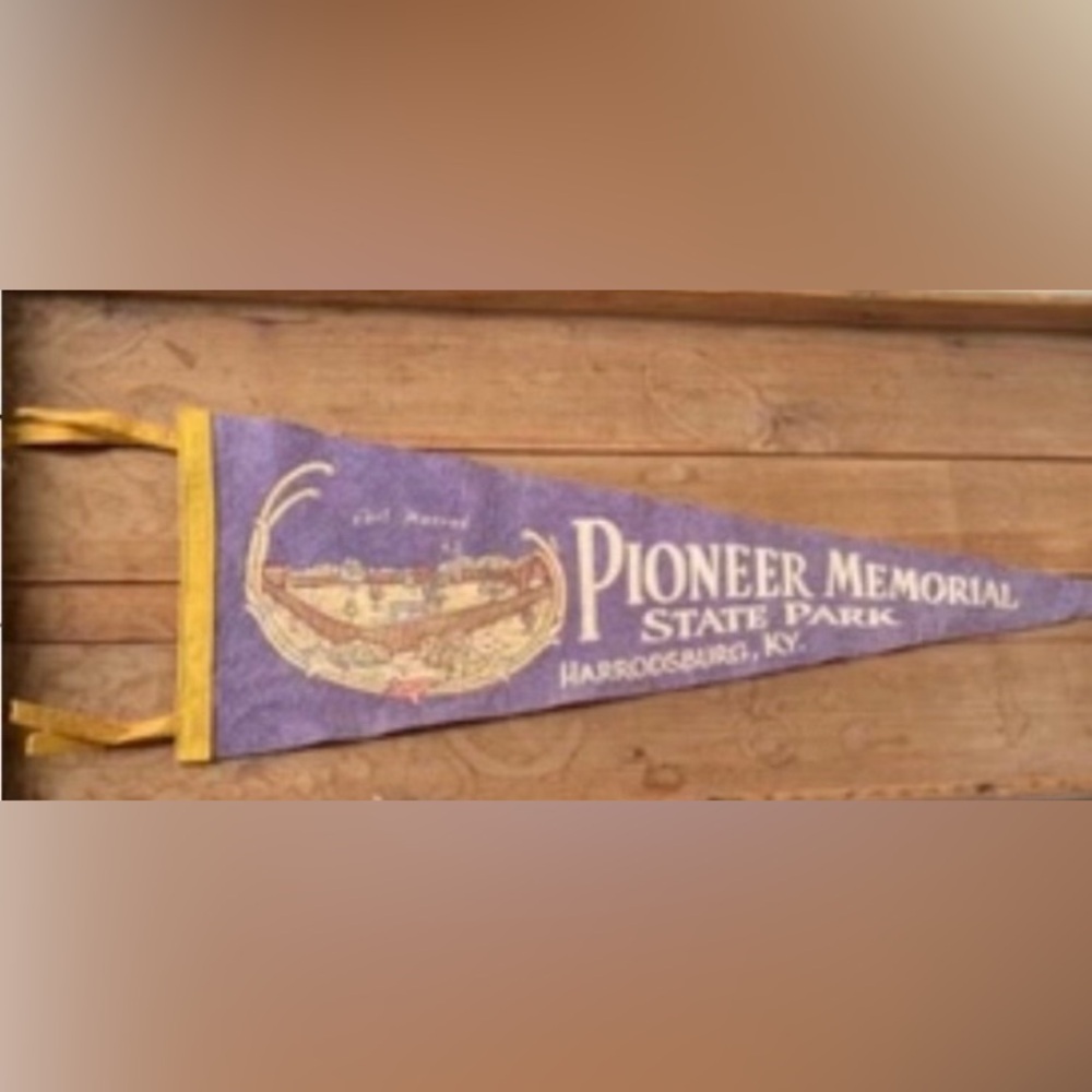 Pioneer Memorial State Park Vintage Purple Felt Pennant Harrodsburg Kentucky 50s